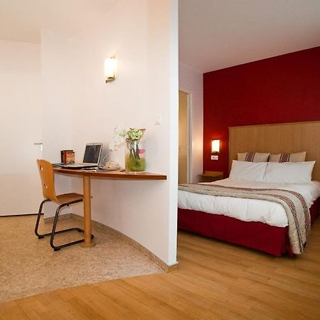Les Messines Apparthotel 메스 객실 사진