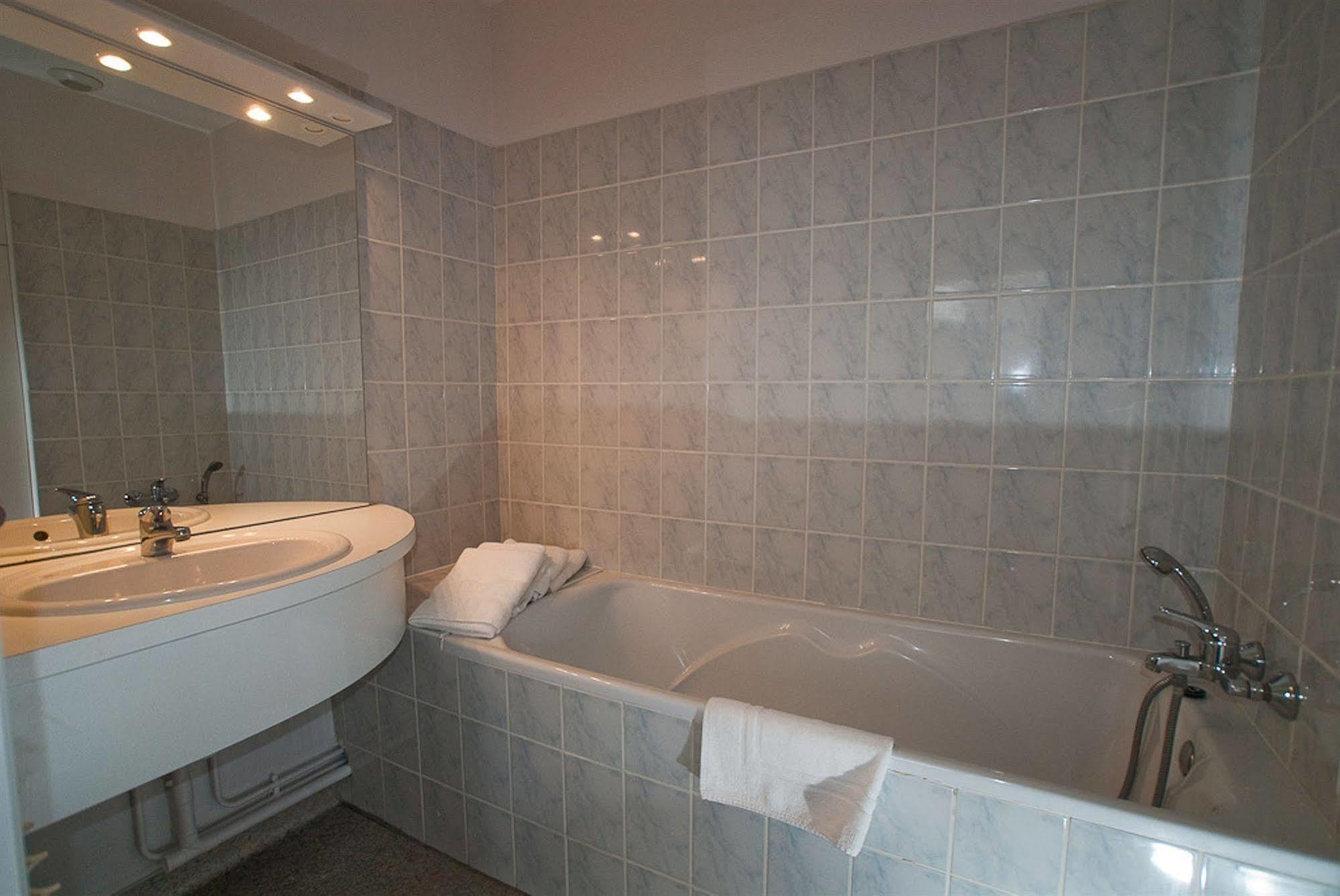 Les Messines Apparthotel 메스 외부 사진